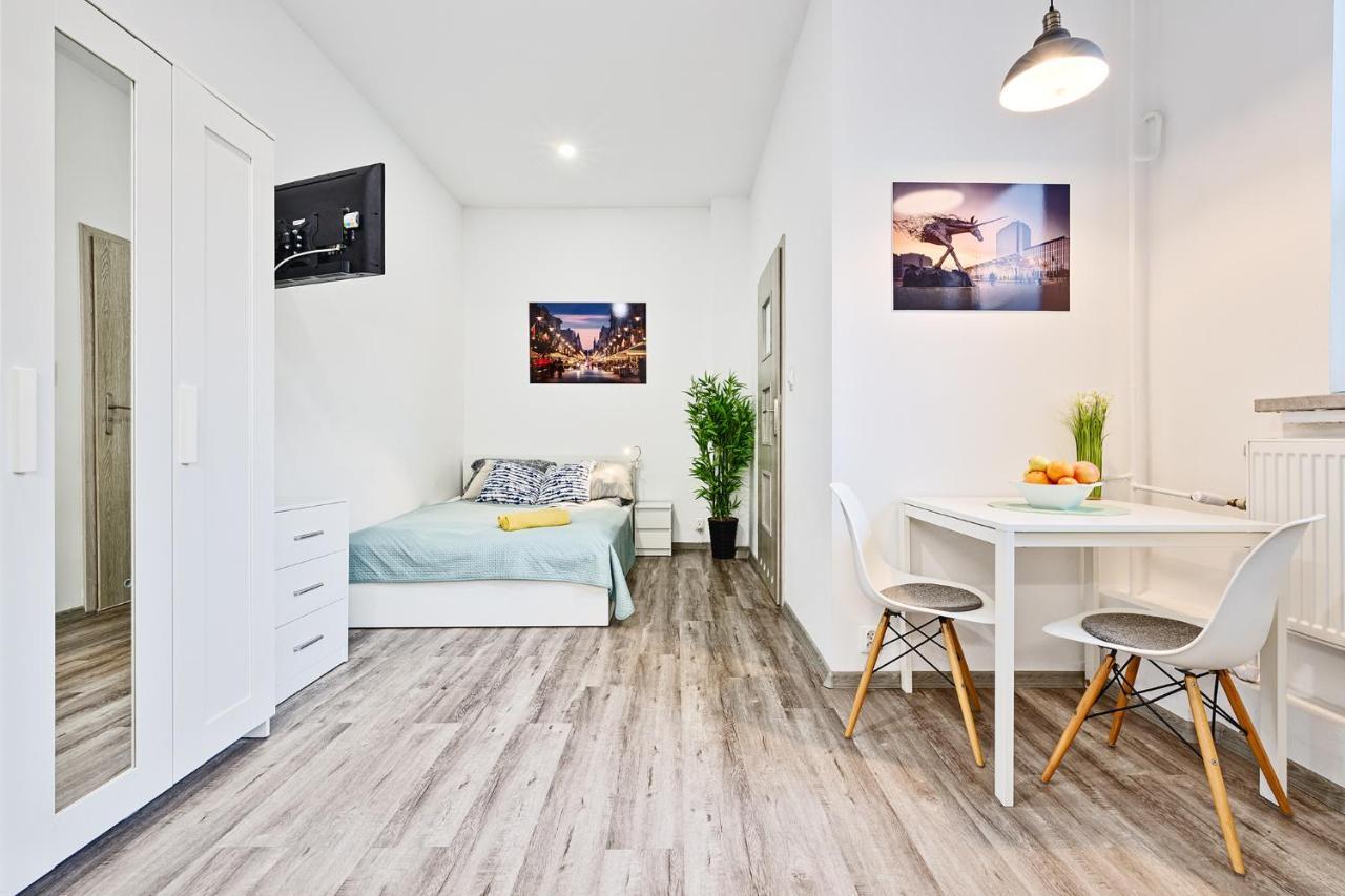 Delux9 Apartment วูดช์ ภายนอก รูปภาพ