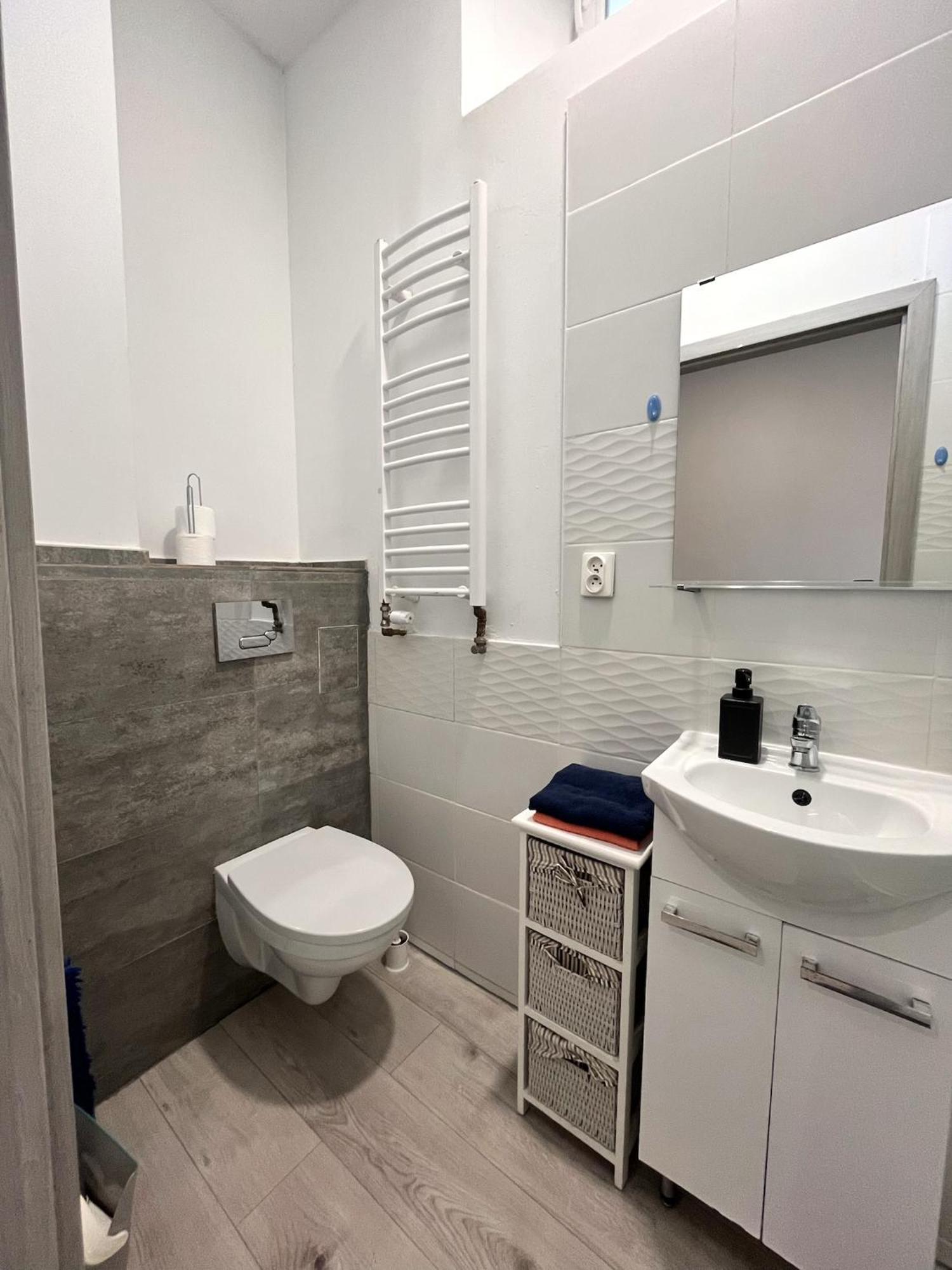 Delux9 Apartment วูดช์ ภายนอก รูปภาพ